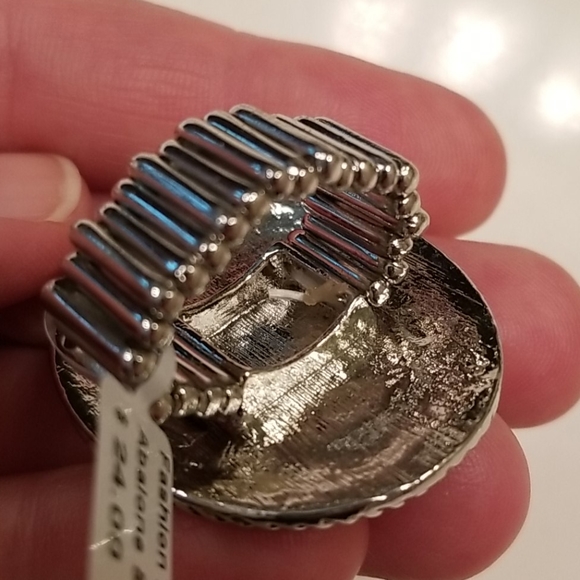 NWT Stretch Ring Abalone and CZ - Picture 2 of 4
